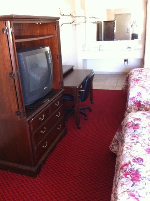 Midtown Motel 纽波特纽斯 外观 照片