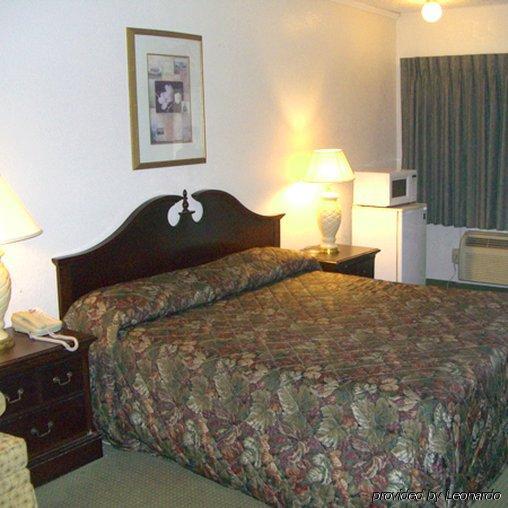 Midtown Motel 纽波特纽斯 客房 照片