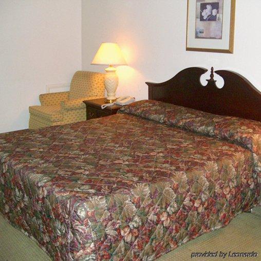 Midtown Motel 纽波特纽斯 客房 照片